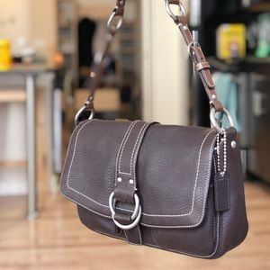 Coach Chelsea purse
